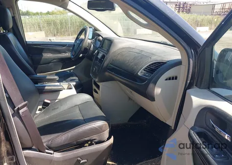 2014 Chrysler Town & Country Touring-L from USA, damaged, VIN 2C4RC1CG9ER138971